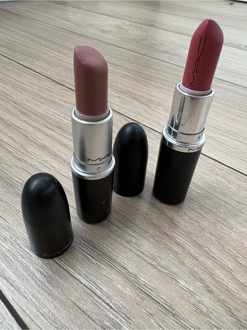 MAC Cosmetics lipstick bundle - Midimauve and Sitting Pretty